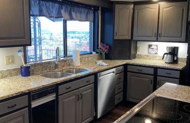 Mt. Baker View Harbor King Bed Fire Pit - Foto 29