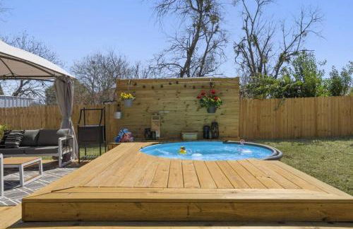 Cowboy Pool 2 mins 2 Silos & Cameron Park - Photo 47