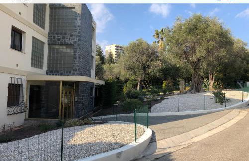 Beautiful T3 terrasse Nice - Photo 21