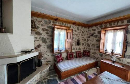 Calliope stone house - Foto 13