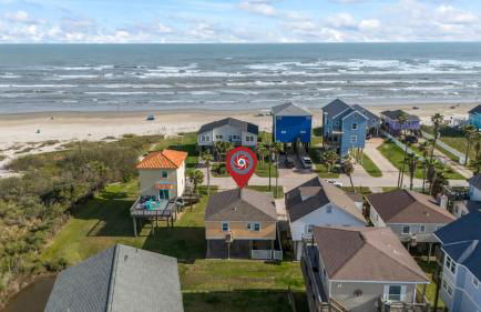 Seaside Sunrise: A Peaceful Escape by the Ocean - Photo 29