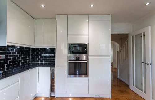 October Disc - Long Stay - Contractors - Foto 11