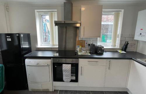 1 Bed @ Factory Quater - Chard St - Foto 12