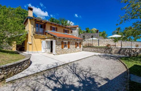 Amazing Home In Moscenice With Wifi - Photo 16