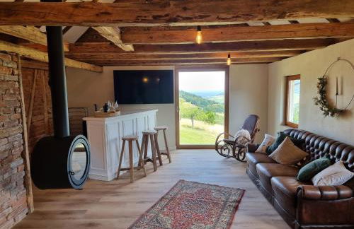 Haus am Berg mit Wellnessbereich, Bar und Panorama - Foto 1