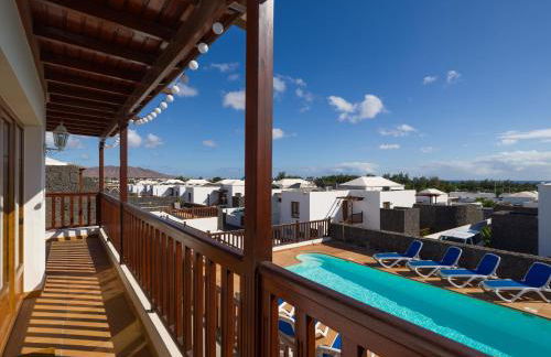 Lujosa Villa 4 hab Piscina, Jacuzzi y Vistas Mar - Photo 40