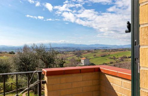 Amazing Home In Morrovalle With Wifi - Foto 6