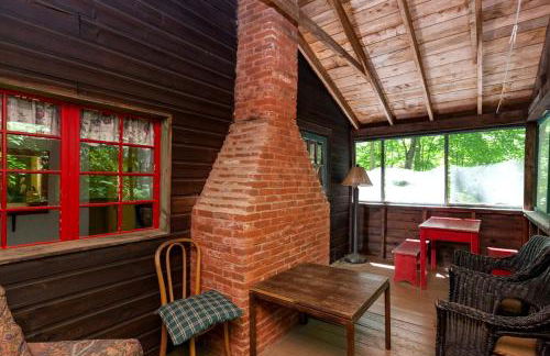 Luxury Camping Cabin with Fireplace near Hanover, New Hampshire - Foto 12