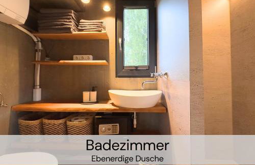 TinyHousebeiDresden mit Faßsauna unser größtes winziges Häuschen für bis zu 7 Personen, Kaminofen, große Terrasse - Nähe Sächsische Schweiz - Von Juni - September Mindestmietzeit 1 Woche Sa-Sa - Foto 8
