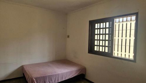 Quartos e suítes casa próximo as praias - Foto 2