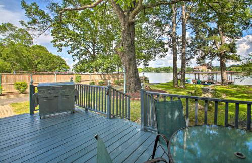Deck, Boat Slip and Views Lake Hamilton Cabin! - Foto 22