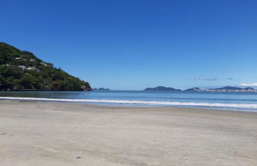 GUARUJÁ ASTURIAS, LAZER COMPLETO, AR CONDICIONADO E VARANDA GOURMET - Foto 4