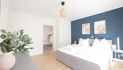 85qm, Parkplatz, zentral, großer Balkon, 2 Bäder - Foto 2