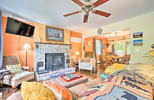 Rustic Adirondacks Home with Hot Tub and Lake Access! - Foto 5