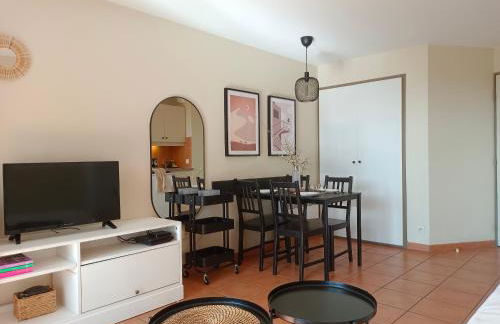 T1 Bis avec piscine vue golf et montagnes - Foto 16