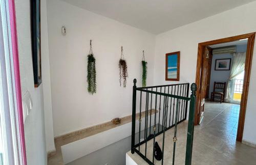Amazing 3 floor house in front of the beach - Foto 33