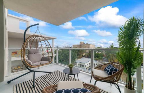 Pool & Gym | King Bed | Downtown Hollywood - Foto 5