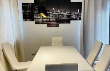 GHomeT - 6 Zimmer Wohnung with parking - Up to 10 guests - Monteur, Handwerker & Large family welcome - Foto 7