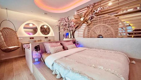 Blossom Suite-Hyper centre Jacuzzi Balcon clim - Foto 3