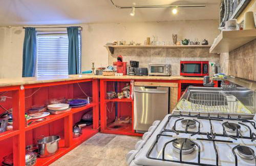 Idyllic Española Casita with Charcoal Grill - Foto 13