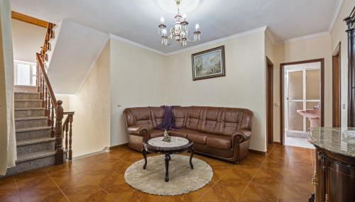 Valley Nest by Zest and Guest - Photo 2