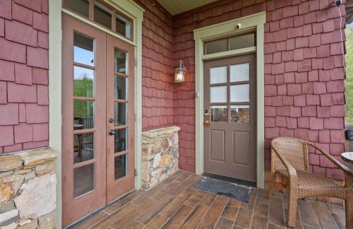 Mtn Views Hot Tub Close to Asheville - Foto 43