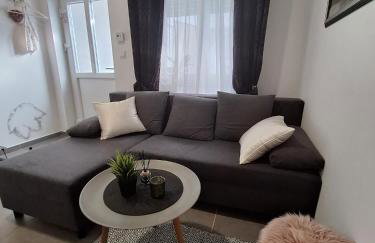 Studio apartmani Louis i Lola - Photo 1