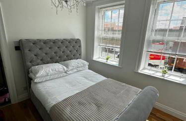 Grammar School Yard Four Bedroom Free Parking - Foto 27