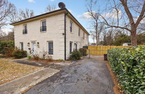 New! Special Intro Rate! Walkable, Fenced-In Yard - Foto 24