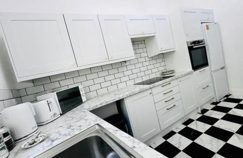 Flat 3 Marine Parade House, 1 East Cliff - Next to Dover Port, White Cliffs, Beach, Castle - Foto 20