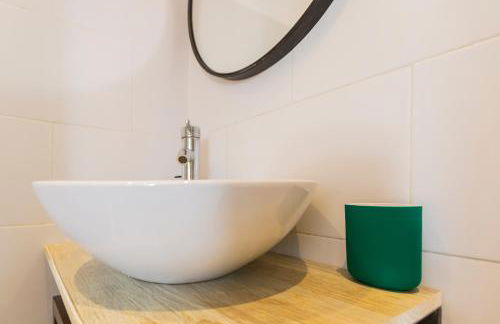 AkomodaT en apartamento luminoso junto al paseo de la ría - Foto 34