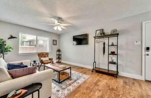 Global Cup Near Downtown Dallas - The Dapper Charm - Foto 25