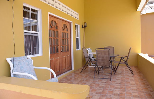 Hillview Apartments and Vehicle Rental - Foto 22