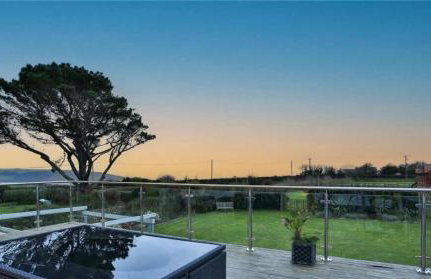 Devon House Hot Tub Sea Views & Family Fun - Foto 33