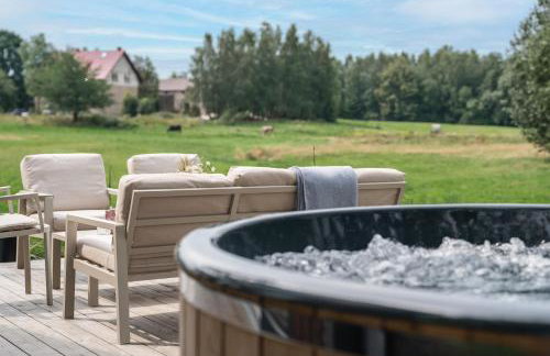 Vilanovka - domki z prywatną balią przy stawie i lesie - Foto 8