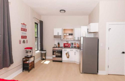 Central Albany Apartment with WiFi Walk to Capitol and Empire Plaza - Foto 3