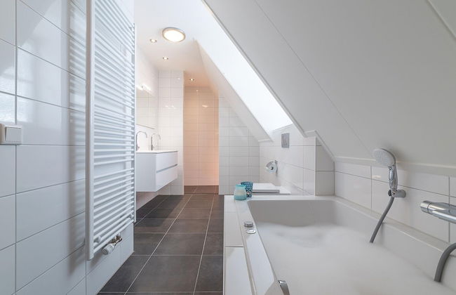 Lovely Holiday Home in Colijnsplaat With Whirlpool - Foto 13