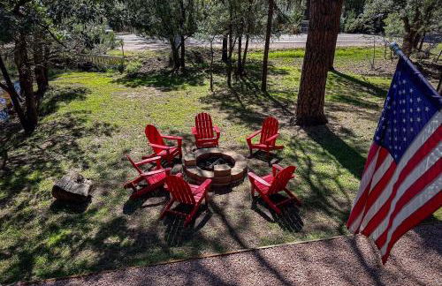 Covered Deck, Private Acreage Log Cabin in Pine - Foto 23