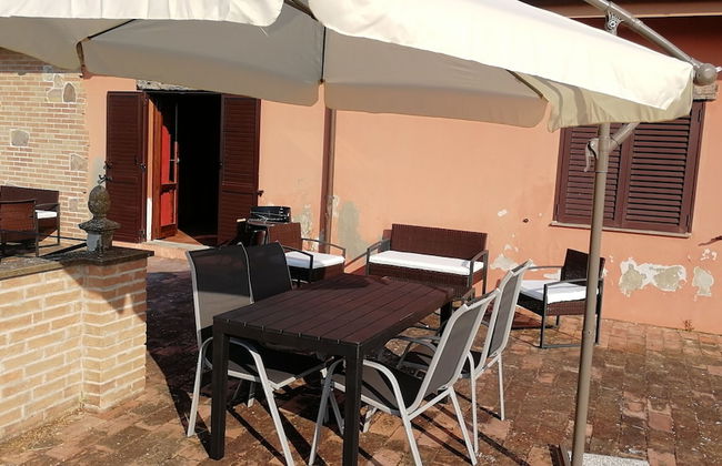 Apartment for 6 People in Villa Luzi Farmhouse - Foto 23