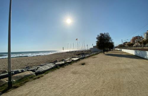 casa en Masnou junto a playa y tren - Photo 66
