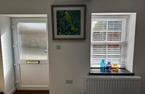 12 Crickhowell Cottages, Town Centre Location - Photo 8