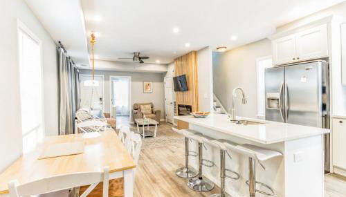 Next to Convention Center, Dave and Busters and Shops with parking - Foto 4