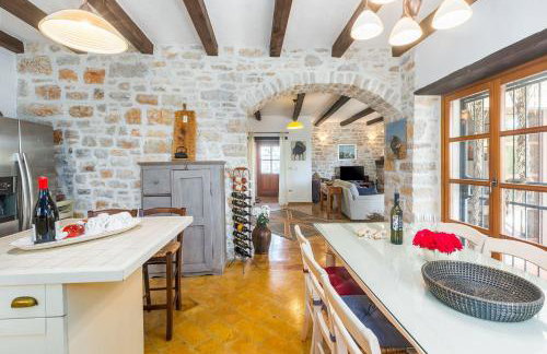 Beeindruckende Finca mit Privatpool, Meerblick, Babybett und besonderem Interieur - Foto 7