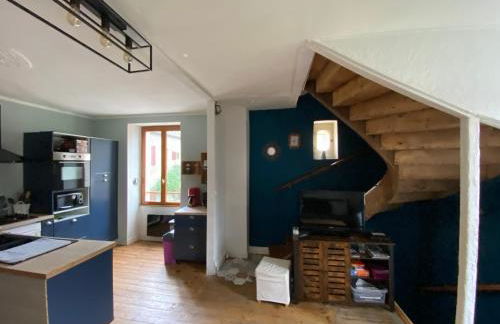 La maison à la porte bleue - Foto 2