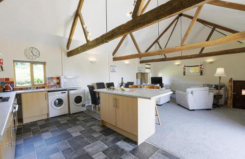 The Old Wagon House views over the fields and sea - Foto 5