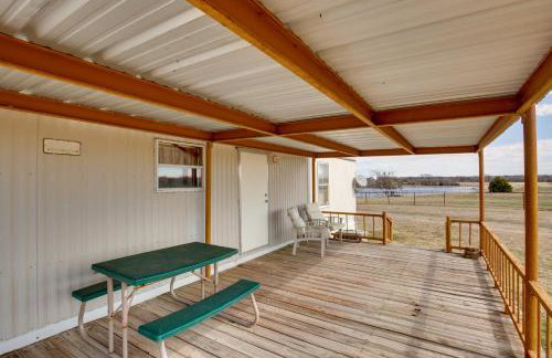 Game Room, Fireplaces, On-Site Lake! Kaufman Home - Foto 44