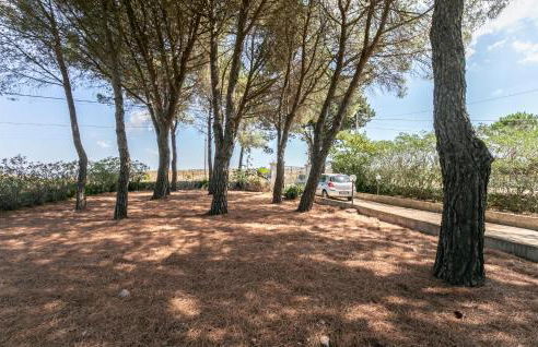 3 Bedroom Cozy Home In Noto - Foto 33