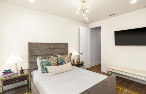 CHARM Near Broadway in Walkable 8th Ave S - Foto 23