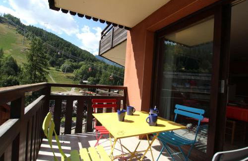 Studio Coin Montagne pour 4 à Chantemerle, Serre-Chevalier - FR-1-330E-52 - Foto 5