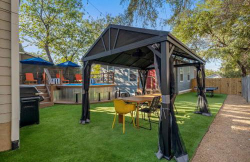 The Backyard Bliss - 4BR Heated Pool & Ping Pong - Foto 38